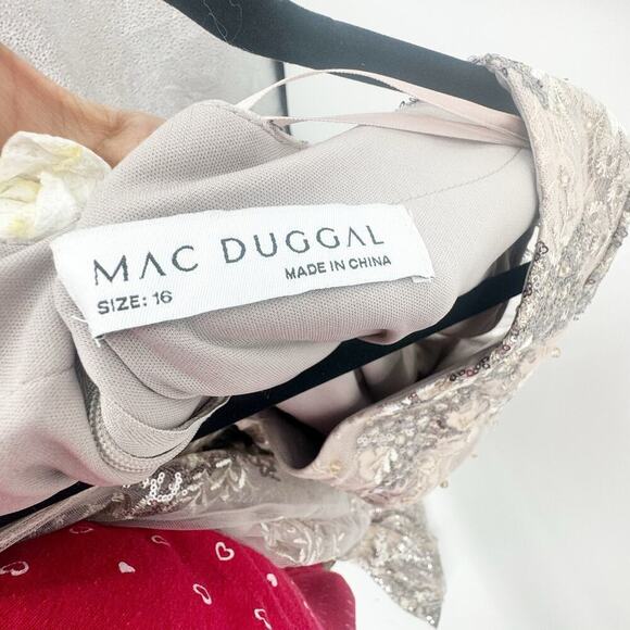 Mac Duggal Floral Embroidered Sequin Embellished V-Neck Illusion Gown 16 NWT - Picture 13 of 13